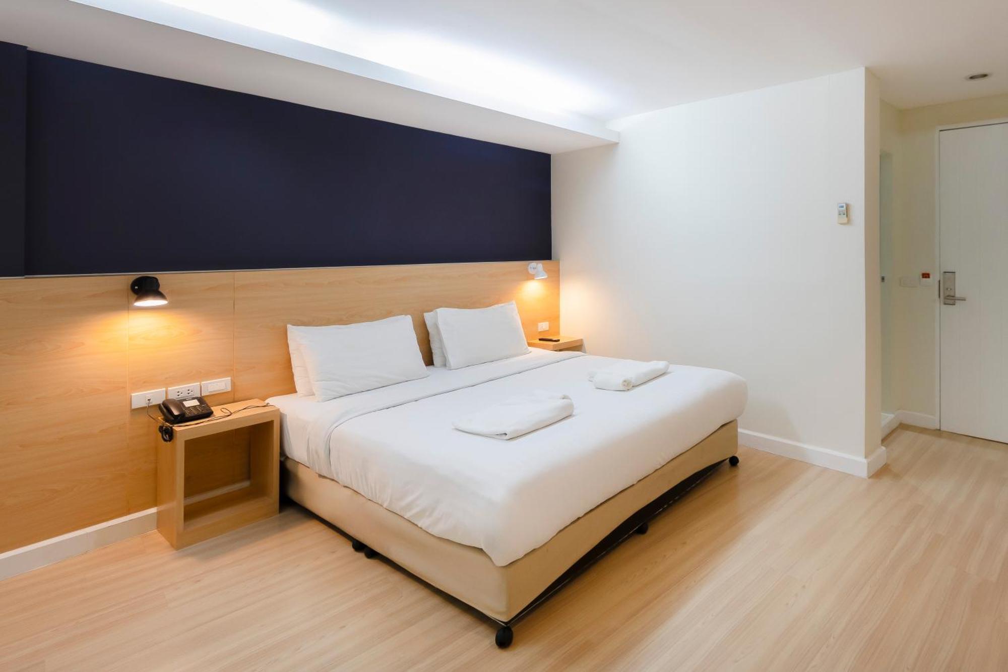 Отель Gp House Express Sukhumvit 81 Бангкок Экстерьер фото