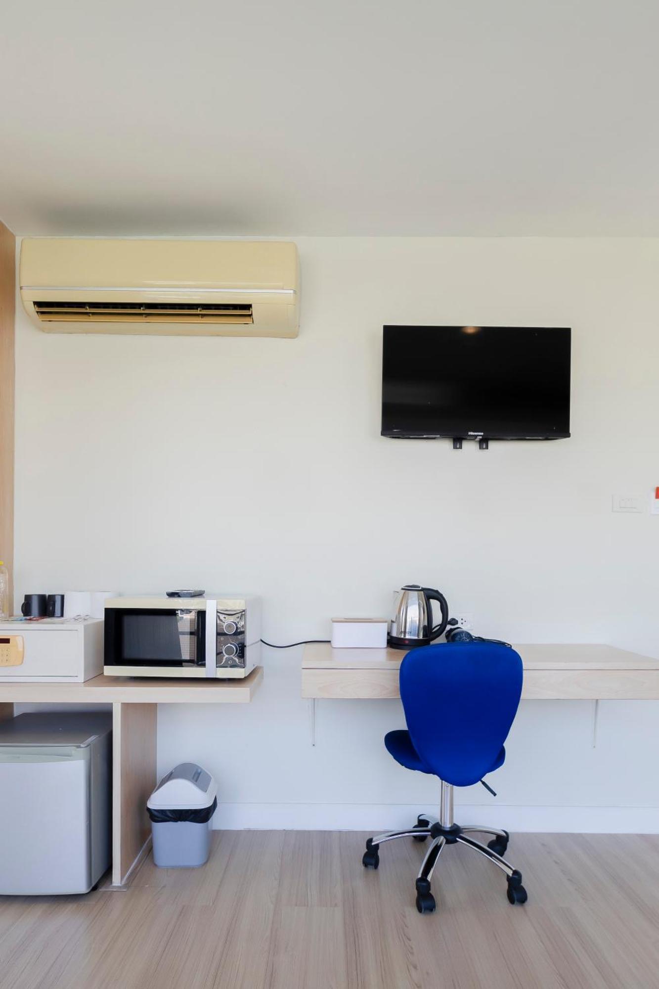 Отель Gp House Express Sukhumvit 81 Бангкок Экстерьер фото