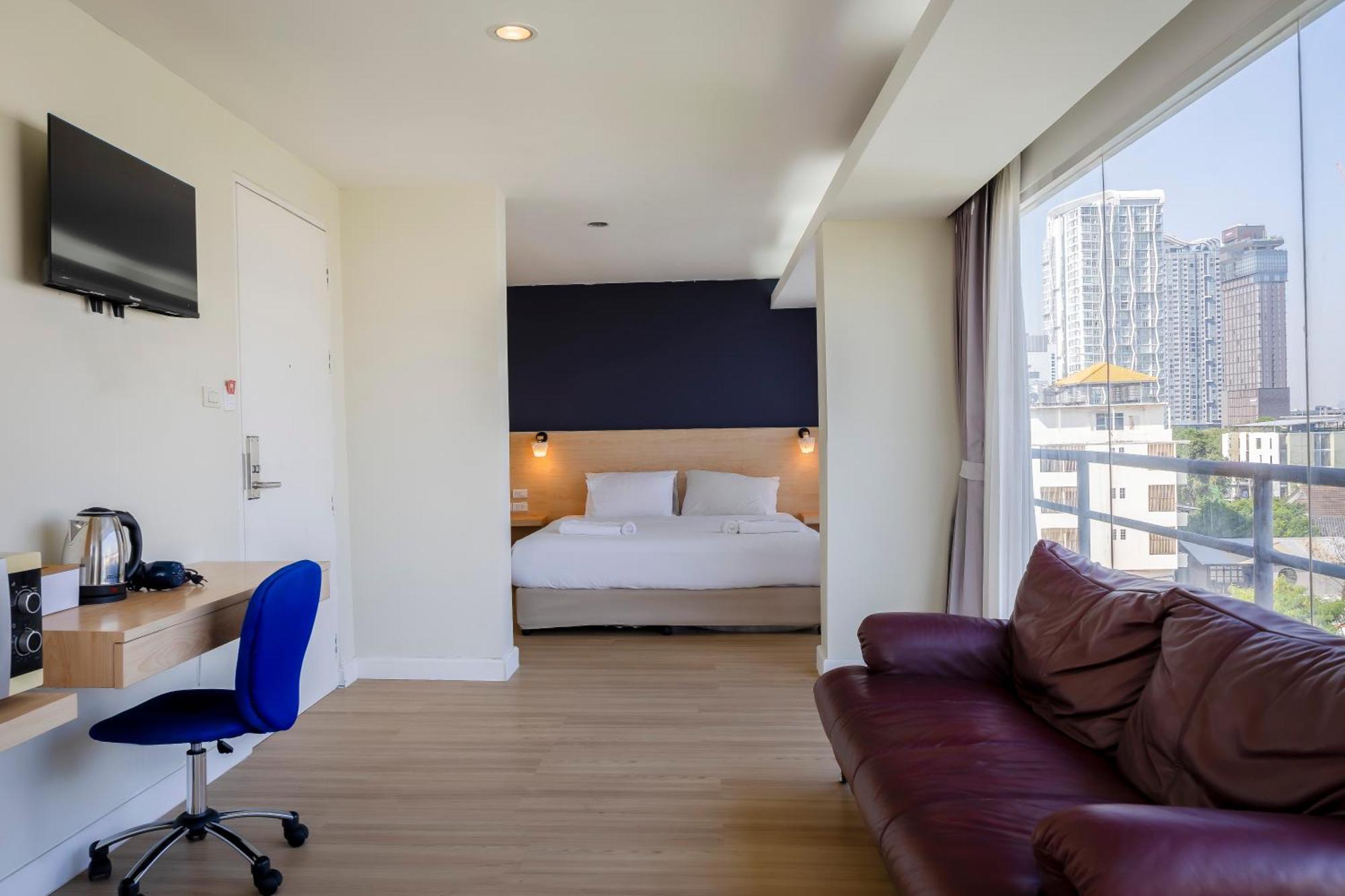 Отель Gp House Express Sukhumvit 81 Бангкок Экстерьер фото