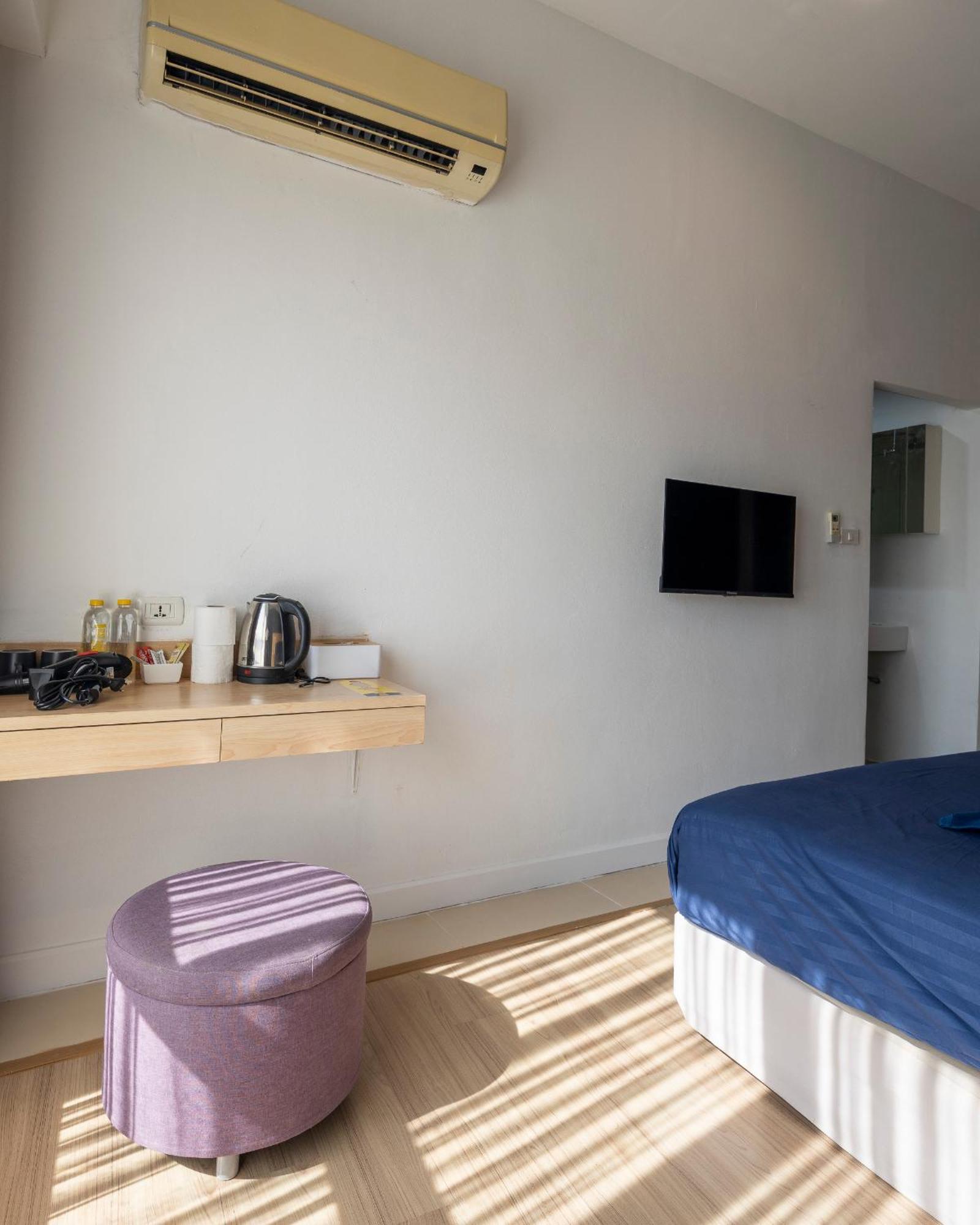 Отель Gp House Express Sukhumvit 81 Бангкок Экстерьер фото