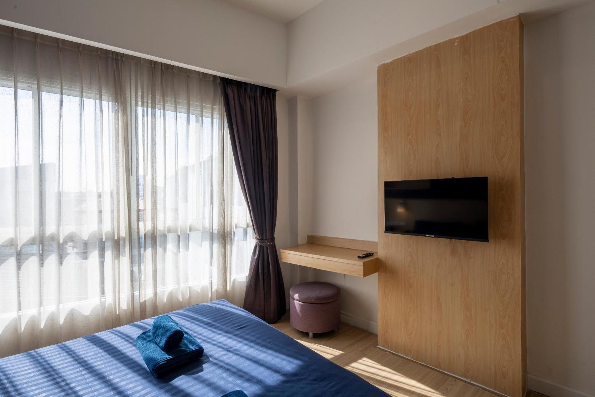 Отель Gp House Express Sukhumvit 81 Бангкок Экстерьер фото