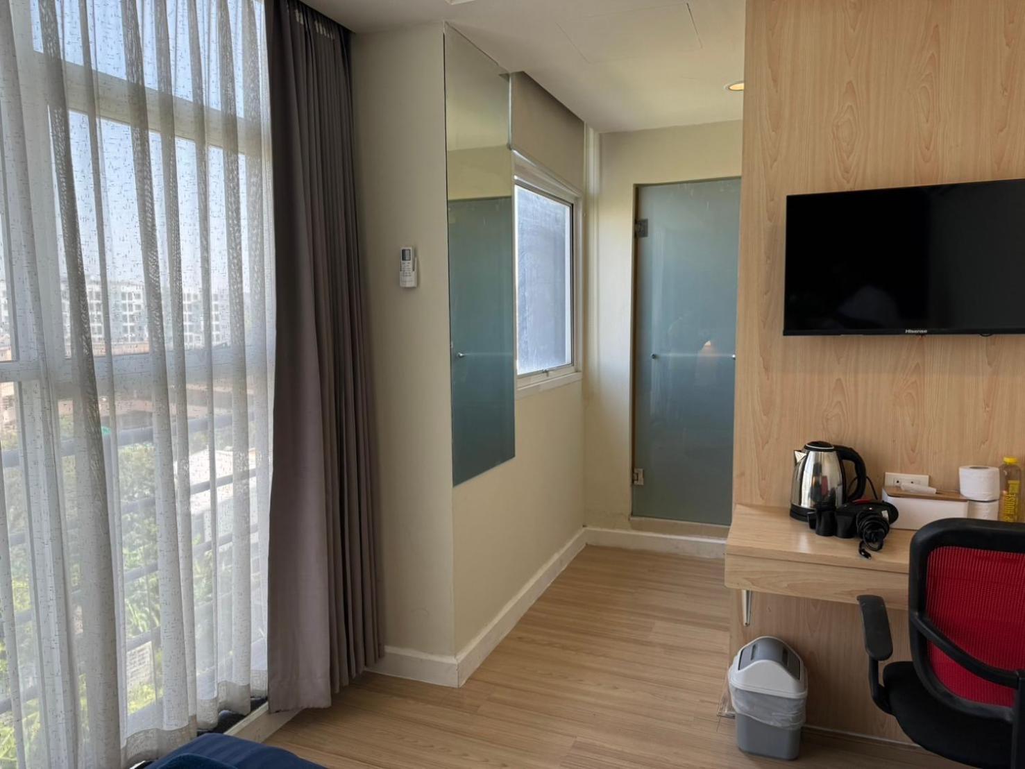 Отель Gp House Express Sukhumvit 81 Бангкок Экстерьер фото