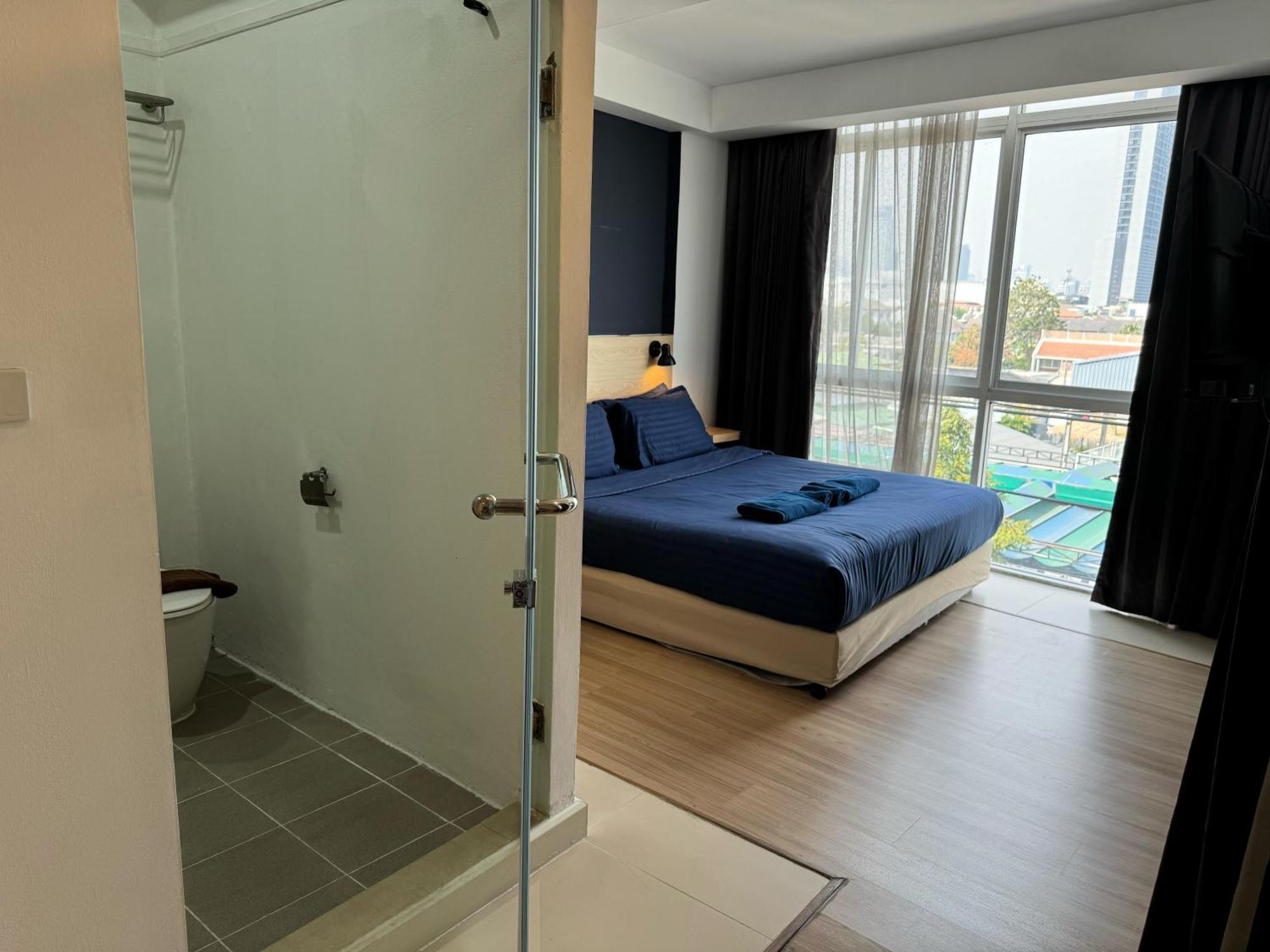 Отель Gp House Express Sukhumvit 81 Бангкок Экстерьер фото